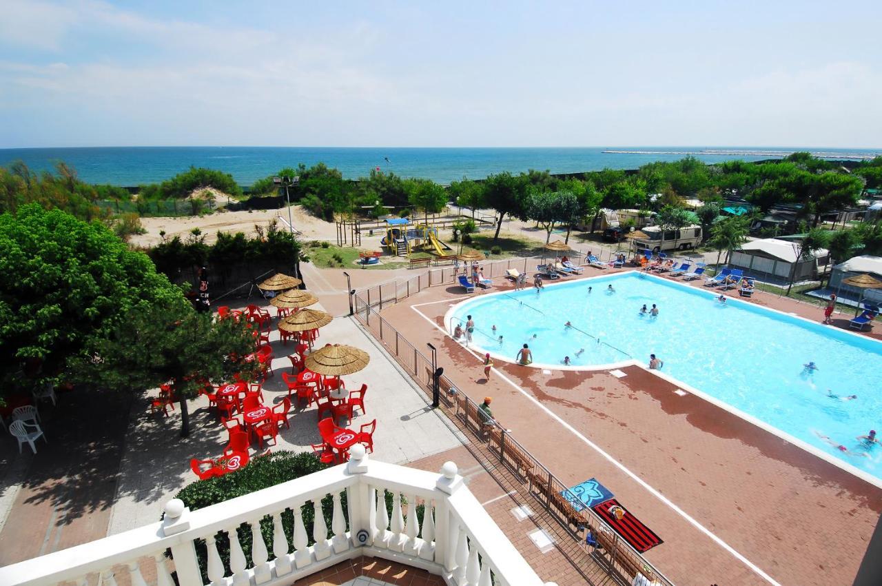 Camping Internazionale - Sottomarina Di Chioggia Bagian luar foto
