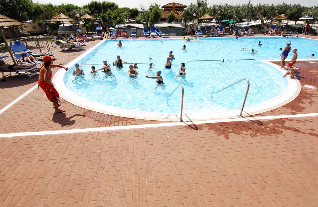 Camping Internazionale - Sottomarina Di Chioggia Bagian luar foto