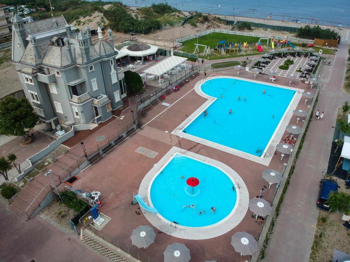 Camping Internazionale - Sottomarina Di Chioggia Bagian luar foto